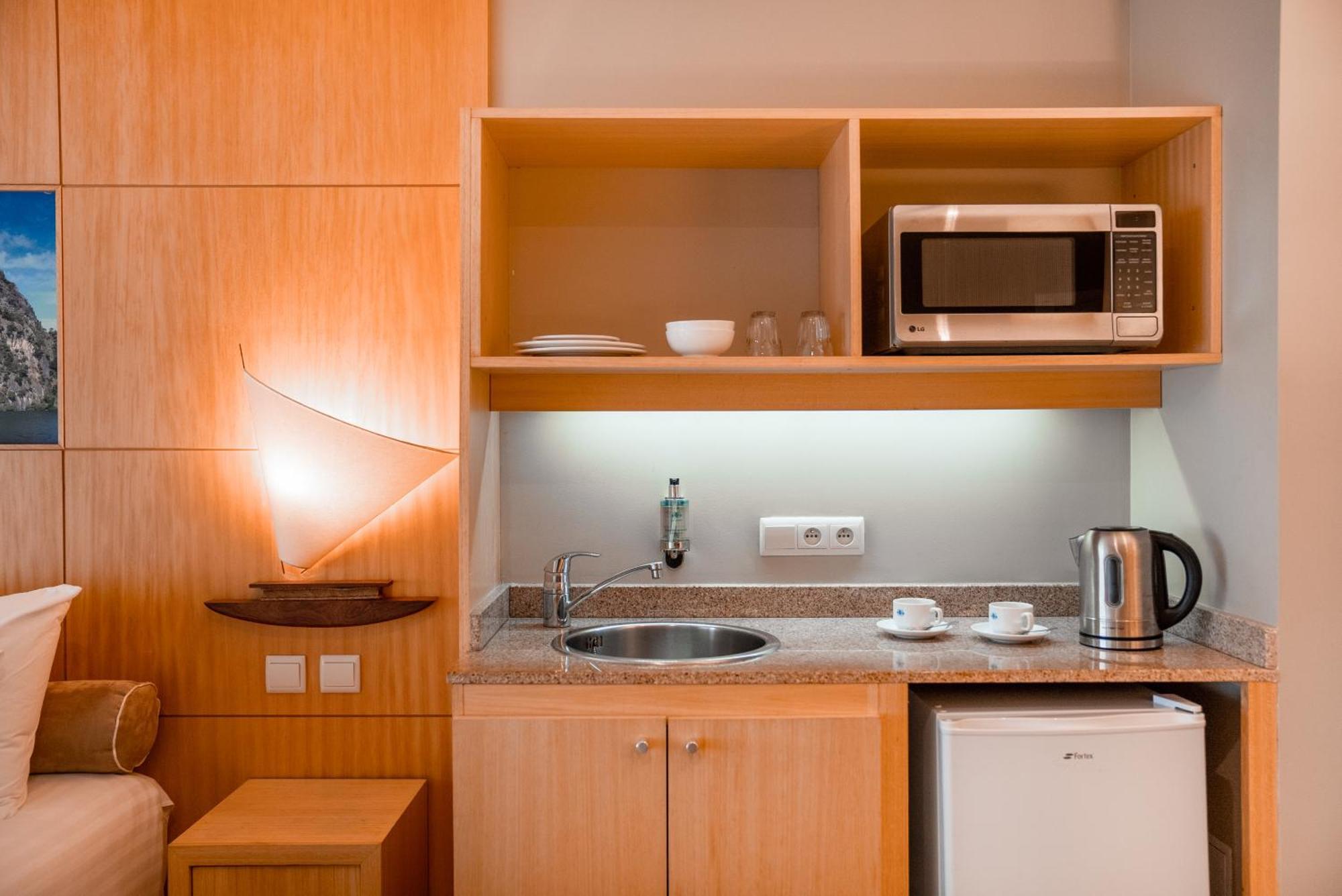 โฮเต็ลเลอลากอน Hotel นูเมีย ภายนอก รูปภาพ